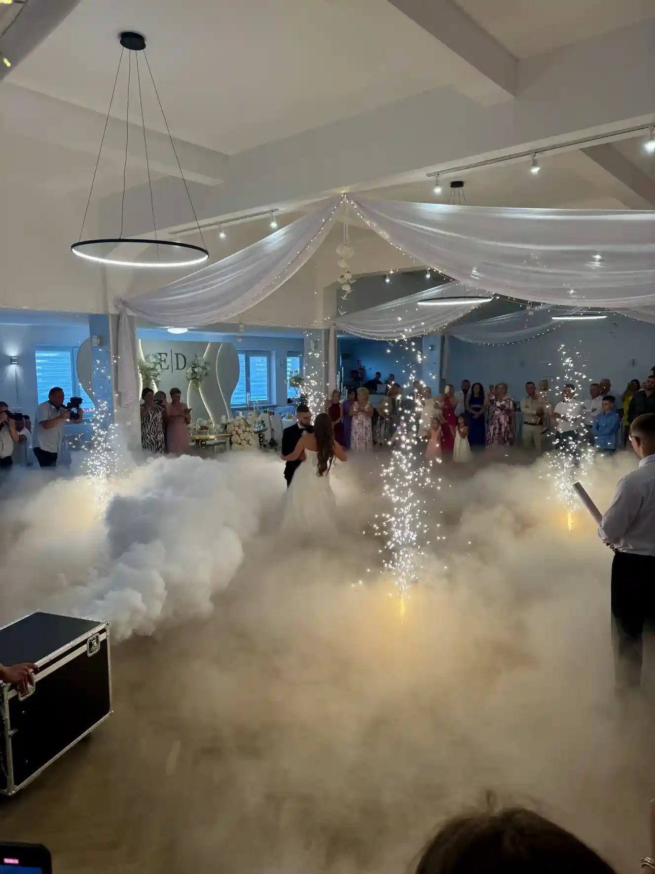 Ciężki dym i Fotanny iskier